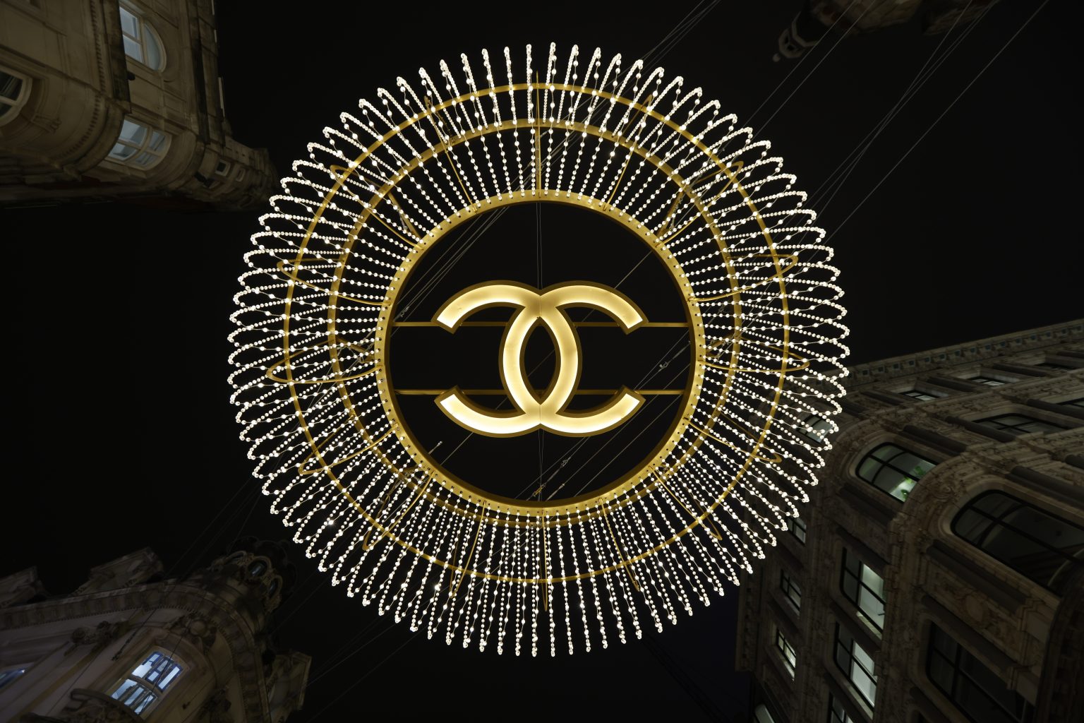 Lucy Boynton Lights Up Bond Street with CHANEL N°5 Display